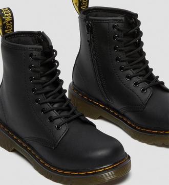 Dr martens shoes school sale